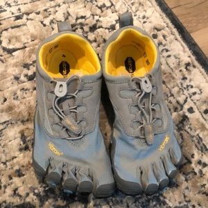 Vibram five fingers shoes
